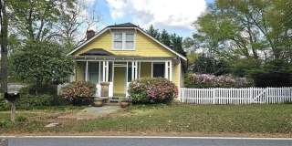 1047 Ridge Avenue Gallery 3