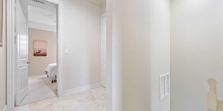 150 NE 6th Avenue Gallery 31