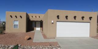 BEAUTIFUL HOME, LOCATED OFF OF ROADRUNNER!! BEAUTIFUL HOME, LOCATED OFF OF ROADRUNNER!! Gallery 1