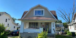 Stunning 3 bedroom 1 bathroom house Stunning 3 bedroom 1 bathroom house Gallery 1