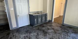 1306 W Scott St- Rear East Gallery 9