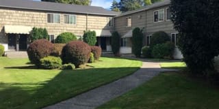 Powell Gardens Gallery 2
