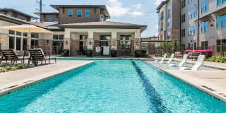 Album Keller Ranch - 55+ Apartment Homes Gallery 5