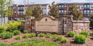 42506 DOGWOOD GLEN Square Gallery 47