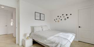 FANTASTIC FULLY UPGRADED FURNISHED RENTAL LOCATED IN THE SOUTHWEST!!! Gallery 43