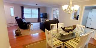 Desireable Home in Surfside Beach just blocks from the ocean Gallery 9