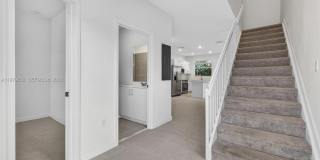 2650 Southeast 29th Street Gallery 2