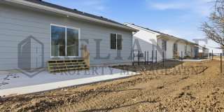 5240 North Pinecrest Court Gallery 7