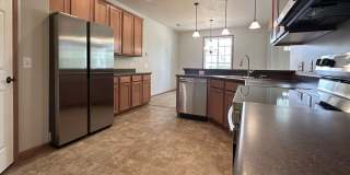 Recently Remodeled 3 Bedroom Townhome Gallery 1