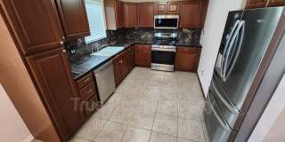 729 East 22nd Street Gallery 4