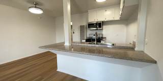 15925 Victory Blvd. Gallery 11