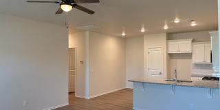 Three bedroom duplex in El Reno Gallery 9