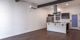 The Angelino Gallery 25