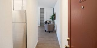 Three Crown Gallery 15