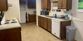 110 Botts Ave Gallery 4