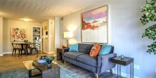 The Onyx Hoover Apartments Gallery 15