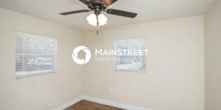 1286 Hollywood Drive Gallery 11