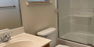 3BR/2.5BA Oak Commons Home w/ Backyard & Community Pool & Park Gallery 15
