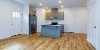 * Cute 3 Bedroom/2.5 Bath W/ Garage Now Leasing * Gallery 1