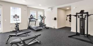Luxurious Studios with Rooftop Deck and Secured Entry! Gallery 25