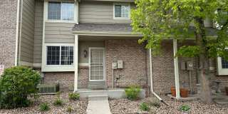 Spacious 2 Bed 2.5 Bath in the heart of Indian Creek Gallery 1