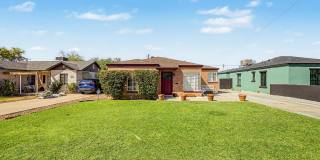 1326 E PALM Lane Gallery 1