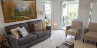 2222 N Cypress Bend Drive Gallery 11
