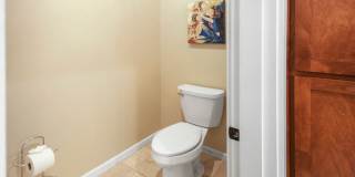 Parker Townhome: Luxurious Furnished Townhome, Attached 2 Car Garage, $300 Utility Fee Parker Townhome: Luxurious Furnished Townhome, Attached 2 Car Garage, $300 Utility Fee Gallery 22