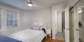 The Metropolitan Gallery 13