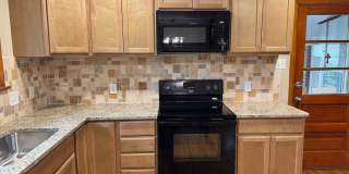 Stunning 3-bedroom, 3-bathroom single family home Stunning 3-bedroom, 3-bathroom single family home Gallery 14
