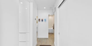 Stylish Condo in Desirable Alta Heights Neighborhood Gallery 4