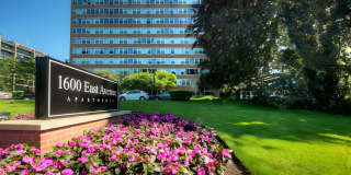 1600 East Avenue Apartments Gallery 13