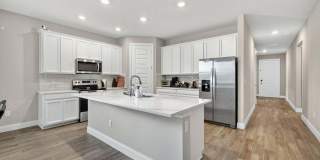 6544 NW Cloverdale Avenue Gallery 4