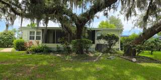 2 bed 2 baths with carport Gallery 1