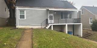 Charming 4bed/2Bath Gallery 1