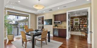 Pili Pono: Exclusive 5BR Estate w/ Pool, Spa & Panoramic Ocean Views Gallery 33