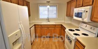 716 Kimberly Ct Gallery 4
