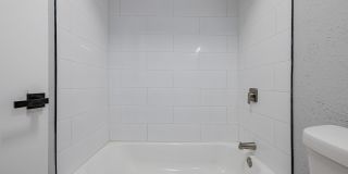 4443 Ocean Drive Gallery 37