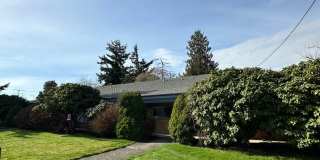 Downtown Renton Apartment W/S/G and 2 parking spaces included Downtown Renton Apartment W/S/G and 2 parking spaces included Gallery 11