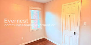 5747 Lakepointe Street Gallery 24