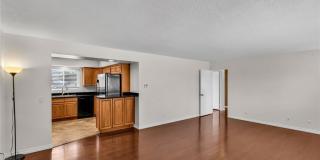 185 Costa Mesa Street Gallery 9