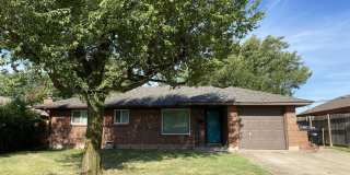 205 South Bristow Avenue Gallery 1