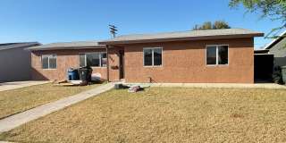 Spacious 4 bedroom house for rent Gallery 1