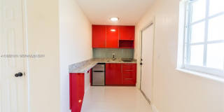 1748 NE 180th St Gallery 1