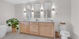 205 Morris Avenue Gallery 36