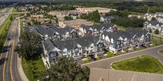 Field & Grove Townhomes of Champlin Gallery 84