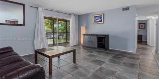 3083 N Oakland Forest Dr Gallery 2