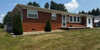 3 bedroom/2 bath brick home in W. Morristown. Gallery 1