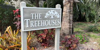 1323 LANDINGS DRIVE Gallery 41