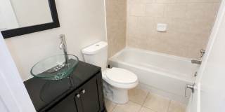 2 Bedroom, 2 Bath Condo in the Heart of Manchester- MOVE IN SPECIAL $1,000 OFF THE FIRST MONTH’S RENT Gallery 9
